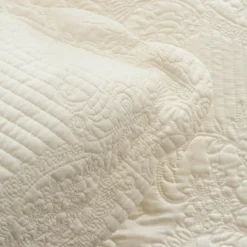 Karaca Bettüberwürfe Set-Camille Bettüberwurf-Set 230x240 Cm + 2 (50x70 Cm) Ecru