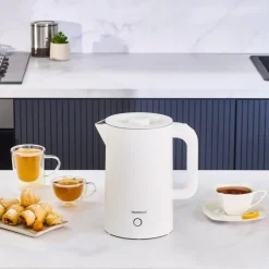 Karaca Wasserkocher-Homend Heatrow Cooltouch Wasserkocher 1,7L – Doppelwand, Leiser Betrieb, Cool-Touch-Gehäuse, Edelstahl, 2200W Schnellkochfunktion, Dreifachschutz, Weiß
