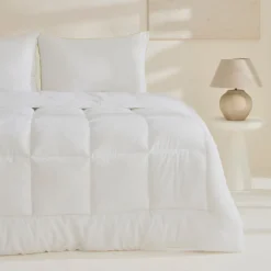 Karaca Kopfkissen & Bettdecken-Basic Microfiber Decke Weiß 200x200 Cremeweıß