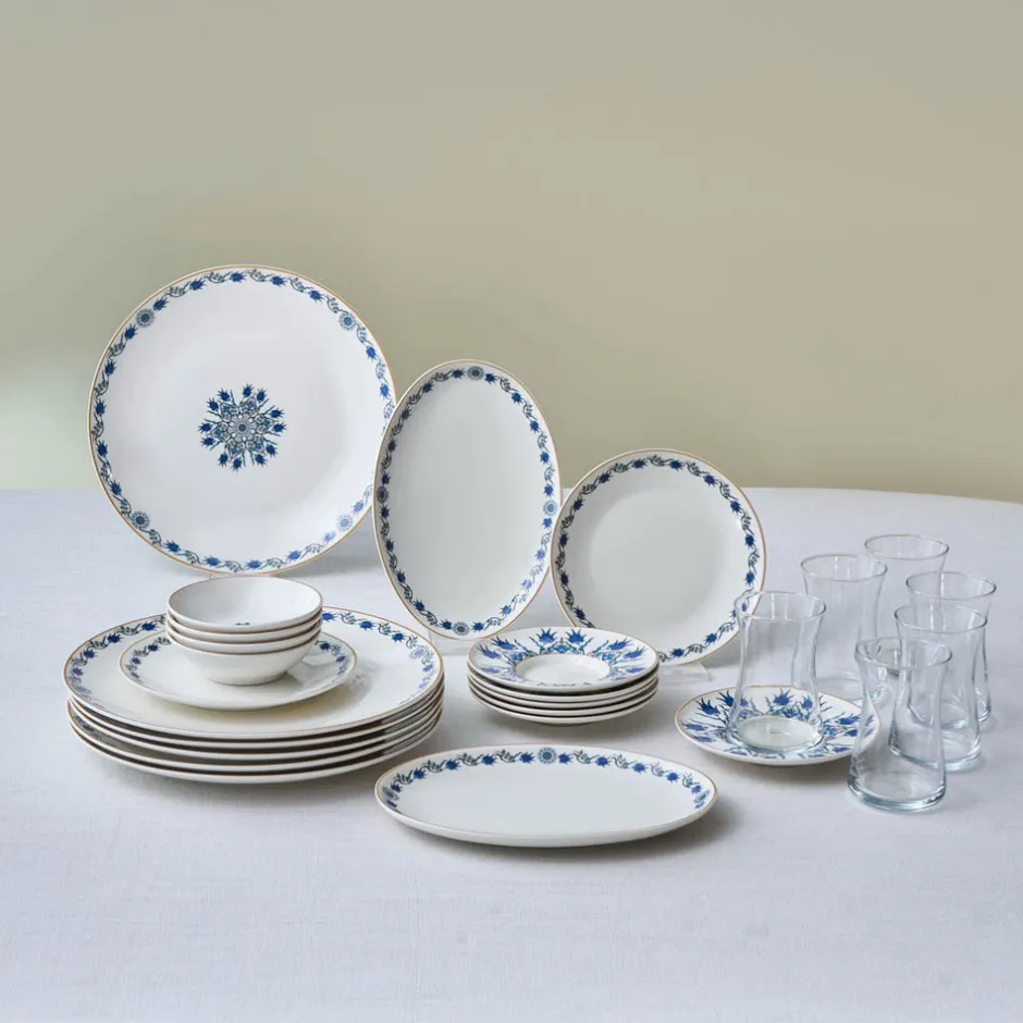 Karaca Frühstücksset Für 6 Personen-Bone China İznik 26-teiliges Servierset für 6 Personen, Mehrfarbig Multıcolor