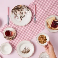 Karaca Frühstücksset Für 6 Personen-Bunny für 2 Personen Frühstücksset und Servierschalen, 12 Teilig Multıfarben
