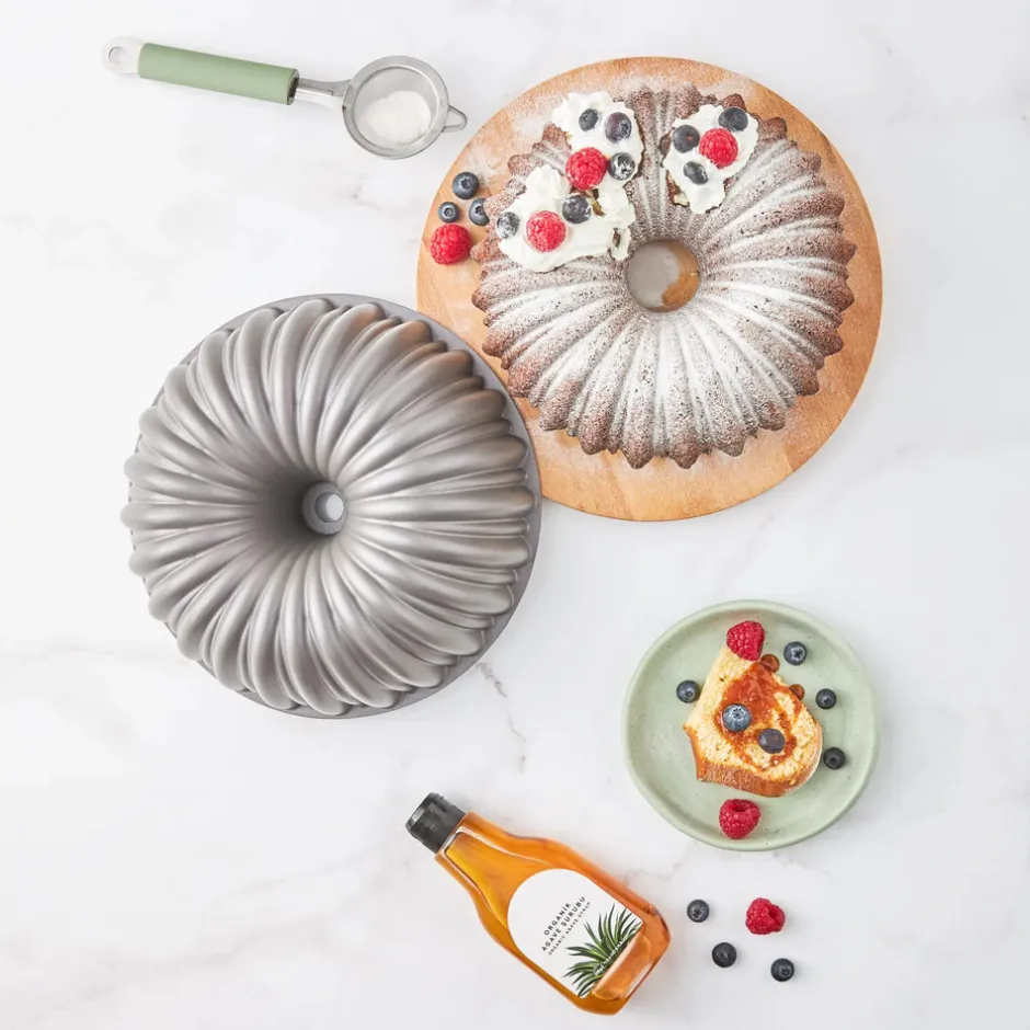 Karaca Kuchenform-Cake Pro Geschnittene Gusskuchenform Anthrazit Anthracıt01