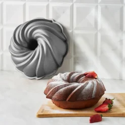 Karaca Kuchenform-Cake Pro Pare Cast Kuchenform, Anthrazit, 24 cm Anthracıt01