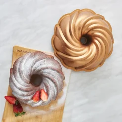 Karaca Kuchenform-Cake Pro Pare Cast Tortenform, en, 24 cm Gold
