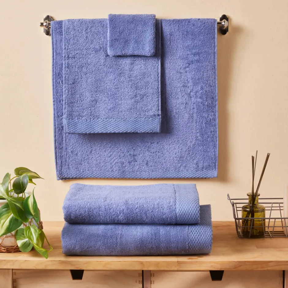 Karaca Handtücher-Chandler Modal Duschtuch, Blau, 70x140cm Blau01