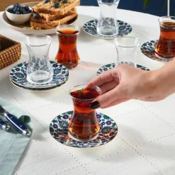 Karaca Teegläser Sets-Edirne 12-teiliges Bone-China Türkisches Teeset für 6 Personen, 130 ml, Mehrfarbig