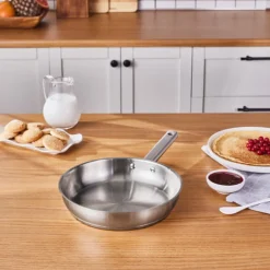 Karaca Stahltopf-Elite Edelstahl-Induktions-Bratpfanne, 24 cm, Silber