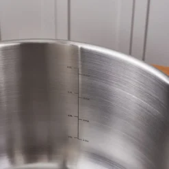 Karaca Stahltopf-Elite Edelstahl-Induktions-Kochtopf mit Deckel, 28 cm, Silber