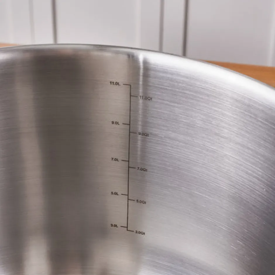 Karaca Stahltopf-Elite Edelstahl-Induktions-Kochtopf mit Deckel, 30 cm, Silber