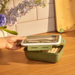 Karaca Vorratsbehälter-Fusca Lunchbox mit Gabel und Löffel Grün