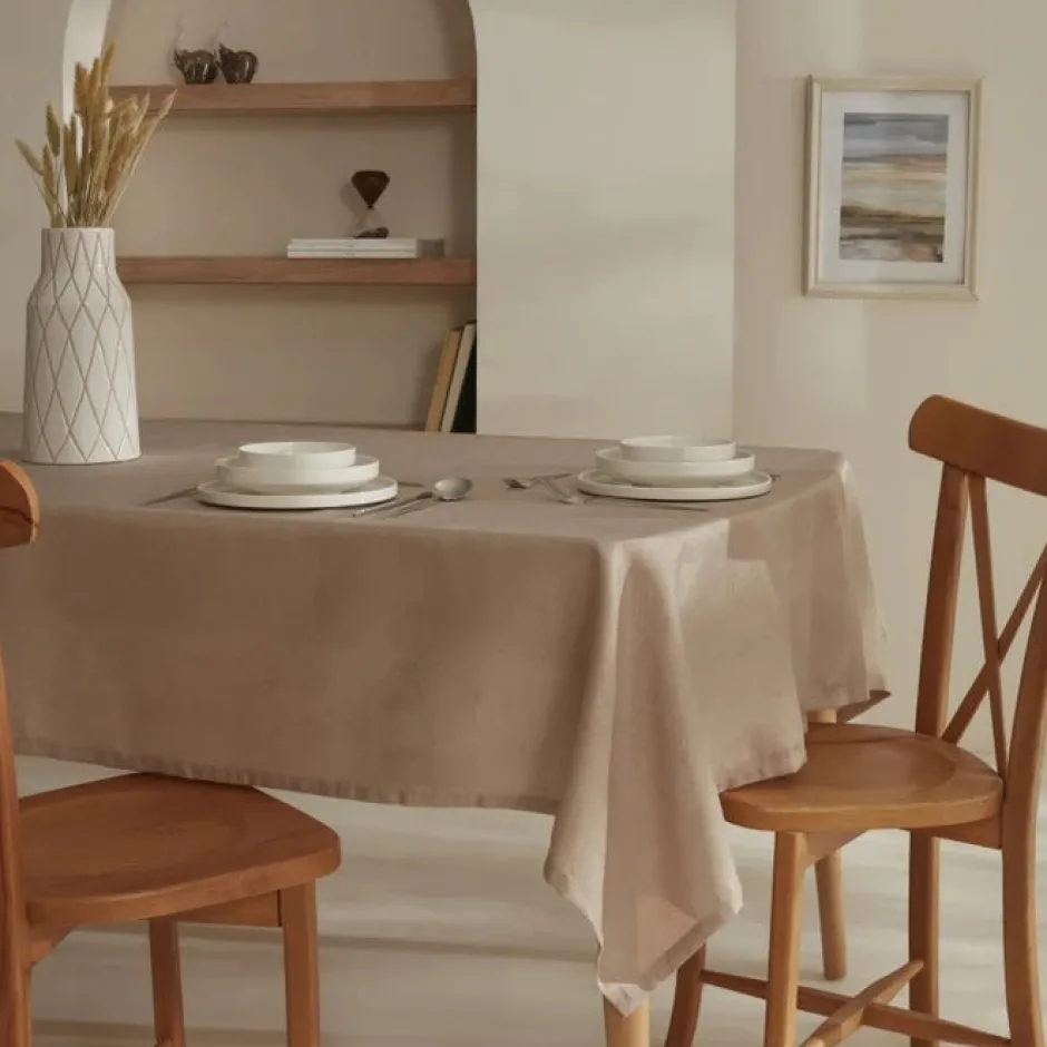 Karaca Tischdecken-Home Elizabeth Tischdecke Beige, 140 x 200 cm Bej