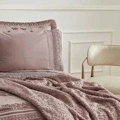 Karaca Hochzeitspakete-Home Valeria Queen 8-teiliges Geschenkset für Paare Altrosa Staubıge Rose
