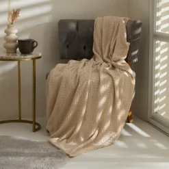 Karaca Decken-Leaves Ecru Welsoft TV Decke 130x150 Ekru