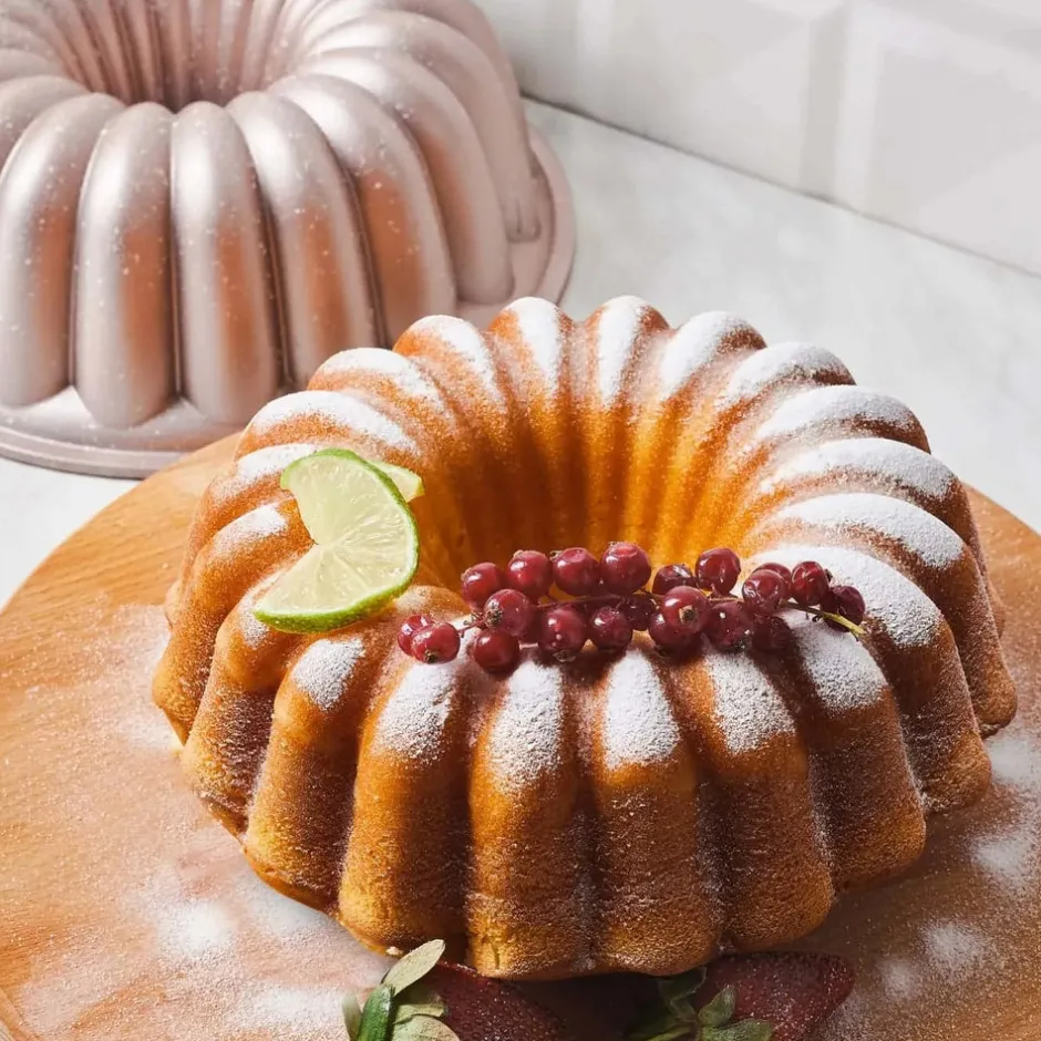 Karaca Kuchenform-Lina Geschnittene Gießen Kuchenform 25,5 cm Rosegold