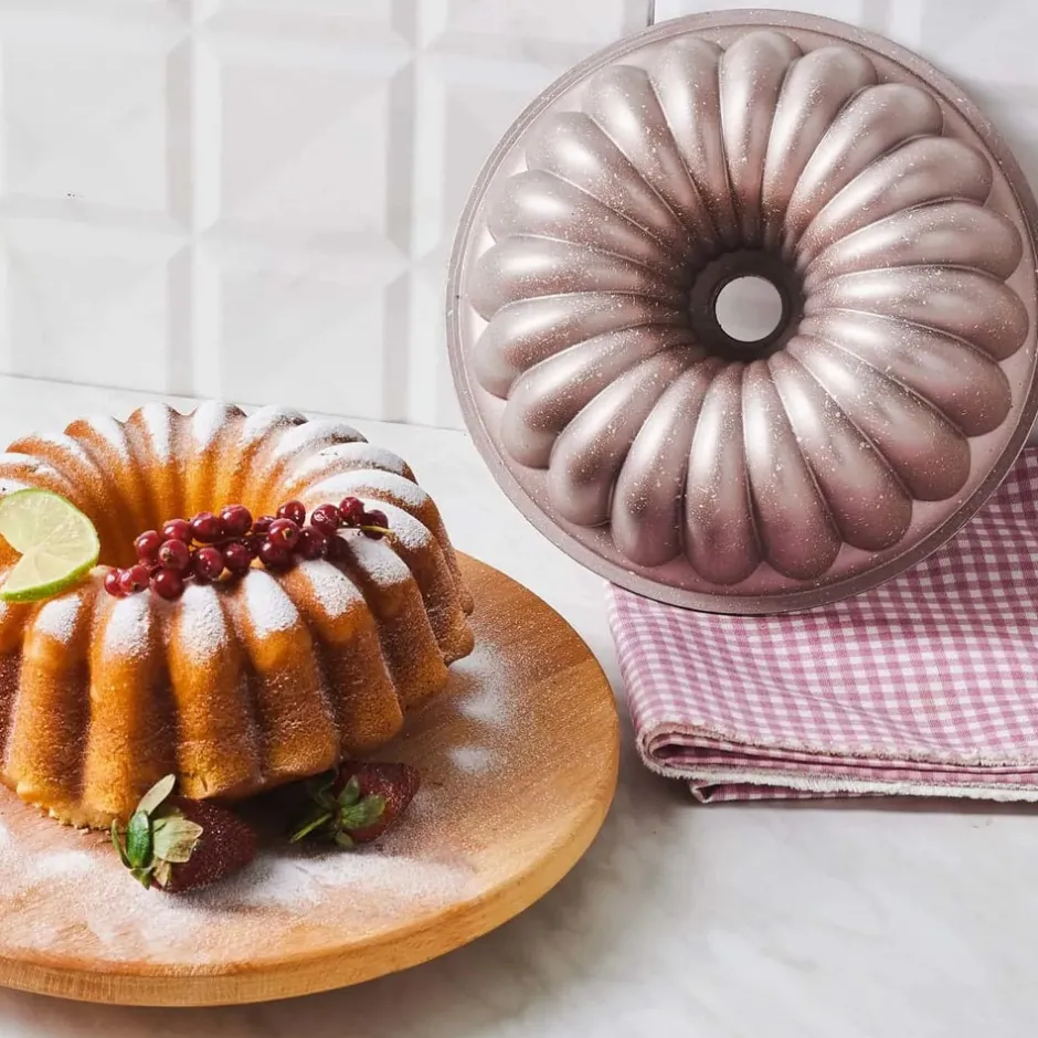 Karaca Kuchenform-Lina Geschnittene Gießen Kuchenform 25,5 cm Rosegold