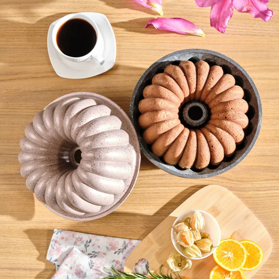 Karaca Kuchenform-Lina Geschnittene Gießen Kuchenform 25,5 cm Rosegold