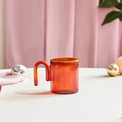Karaca Mugs & Kaffeebecher-Miracle Tasse, Brauner Henkel Braun01