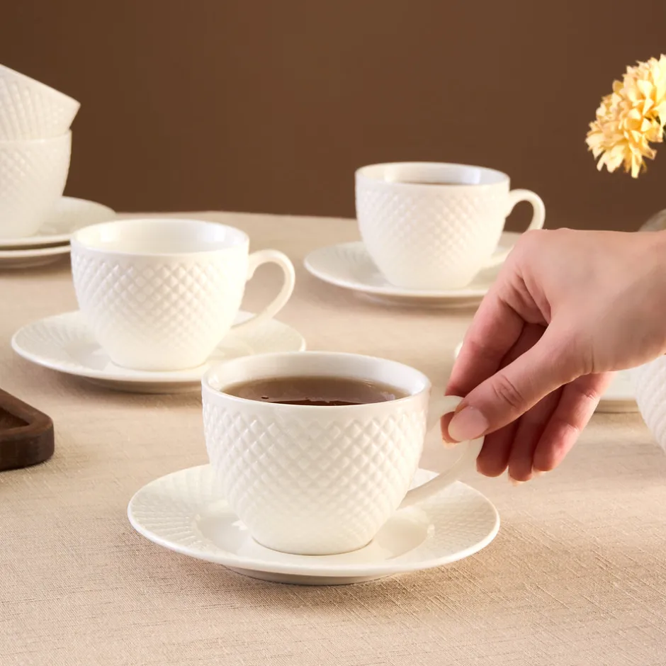 Karaca Teetassen Sets-Nina Embossed Teetassen-Set für 6 Personen, 220 ml Weıß01