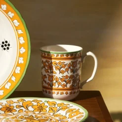 Karaca Mugs & Kaffeebecher-Paye Selcuklu Serie Gelb Becher 340 ml Multıfarben