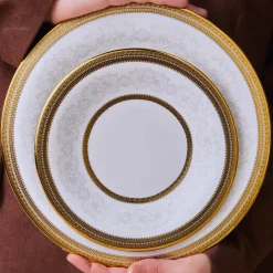 Karaca Tafelservice Für 12 Personen-Royal Bone China Charlotte 55-teiliges Tafelservice für 12 Personen, Gold
