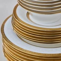 Karaca Tafelservice Für 12 Personen-Royal Bone China Victoria 55-teiliges Tafelservice für 12 Personen, Gold