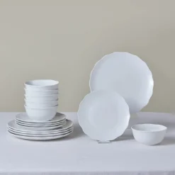 Karaca Tafelservice Für 6 Personen-Scalloped 18-teiliges Tafelservice für 6 Personen Weıß01