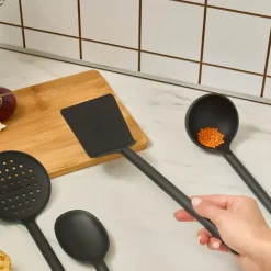 Karaca Backhelfer-Simple 5-teiliges Küchenutensilien-Set, Schwarz Black