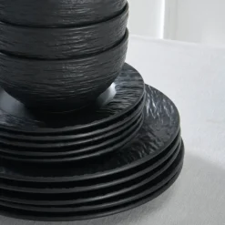 Karaca Tafelservice Für 6 Personen-Solem Embossed 18-teiliges Steinzeug-Tafelservice für 6 Personen, Schwarz Schwarz01