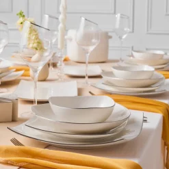 Karaca Tafelservice Für 12 Personen-Square Bone Lucia 60-teiliges Tafelservice für 12 Personen – Gold