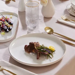 Karaca Tafelservice Für 12 Personen-Stream Bone China Favaro 53-teiliges Tafelservice für 12 Personen, Gold