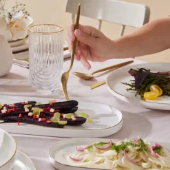 Karaca Tafelservice Für 12 Personen-Stream Bone China Favaro 53-teiliges Tafelservice für 12 Personen, Gold