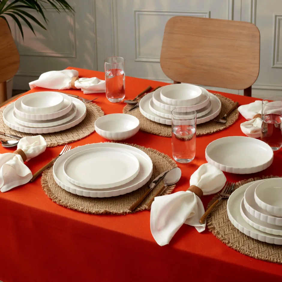 Karaca Tafelservice Für 6 Personen-Stream Bone China Pumpkin 24-teiliges Tafelservice für 6 Personen, Weiß