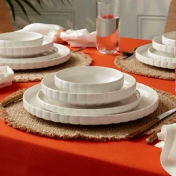 Karaca Tafelservice Für 6 Personen-Stream Bone China Pumpkin 24-teiliges Tafelservice für 6 Personen, Weiß