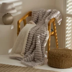 Karaca Decken-Stripe Sherpa Graue Decke 130x150 Açık Gri