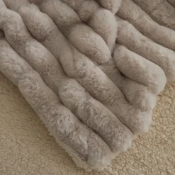 Karaca Decken-Stripe Sherpa Graue Decke 150x200 Açık Gri