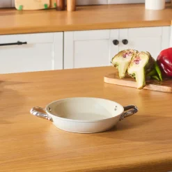 Karaca Swiss Crystal Produkte|Keramiktopf-Swiss Crystal Almond Cream Handle Flache Pfanne 18 cm Creme01
