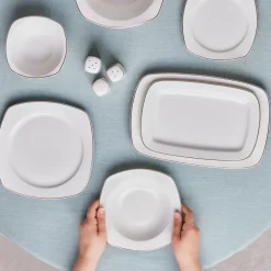 Karaca Tafelservice Für 12 Personen-Timeless 59-teiliges Porzellan Halb-Quadratisches Dinner-Set für 12 Personen, Gold