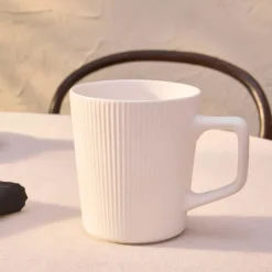 Karaca Mugs & Kaffeebecher-Vini Tasse, Weiß, 520 ml Weıß01