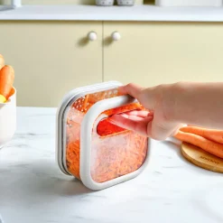 Karaca Backhelfer-x Refika Gadgets Aufbewahrungsdose mit Reibe – 500 ml Grau02