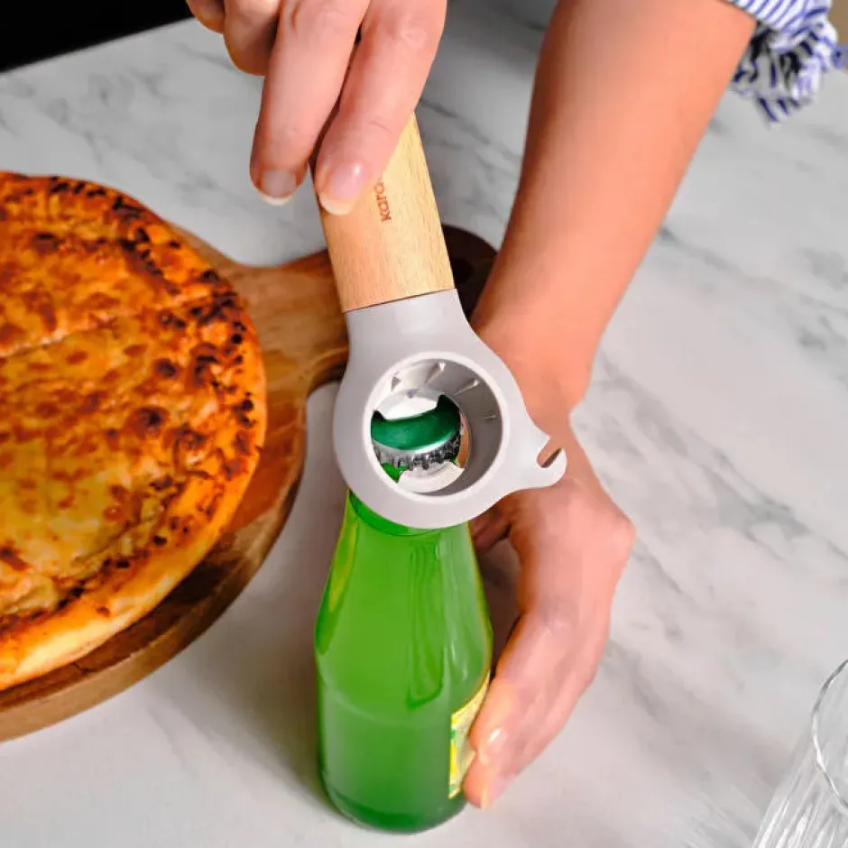 Karaca Backhelfer-x Refika Gadgets 3-in-1 Flaschenöffner mit Holzgriff Grau02