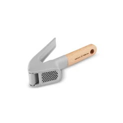 Karaca Backhelfer-x Refika Gadgets Knoblauchpresse mit Holzgriff Grau02