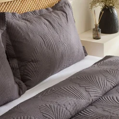 Karaca Bettüberwürfe Set-Leaf Bettüberwurf-Set Anthrazit 230x240 Cm + 2 (50x70 Cm) Anthracıte