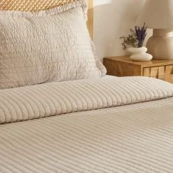 Karaca Bettüberwürfe Set-Manon Bettüberwurf Set, Doppelbett, Beige 230x240cm + 2(50x70) cm Beıge